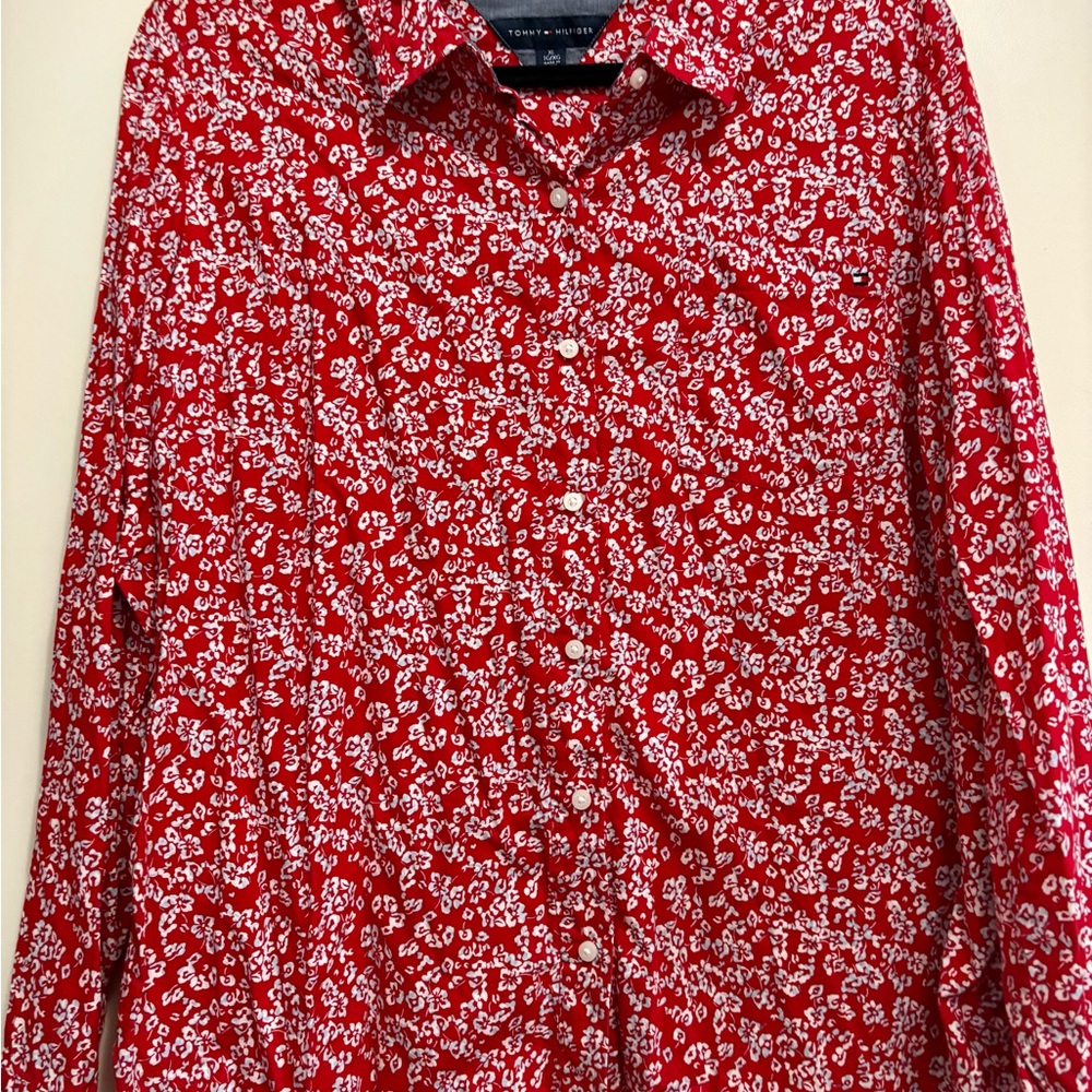 Floral Red Button-Up Women's Top - Picture 4 of 5